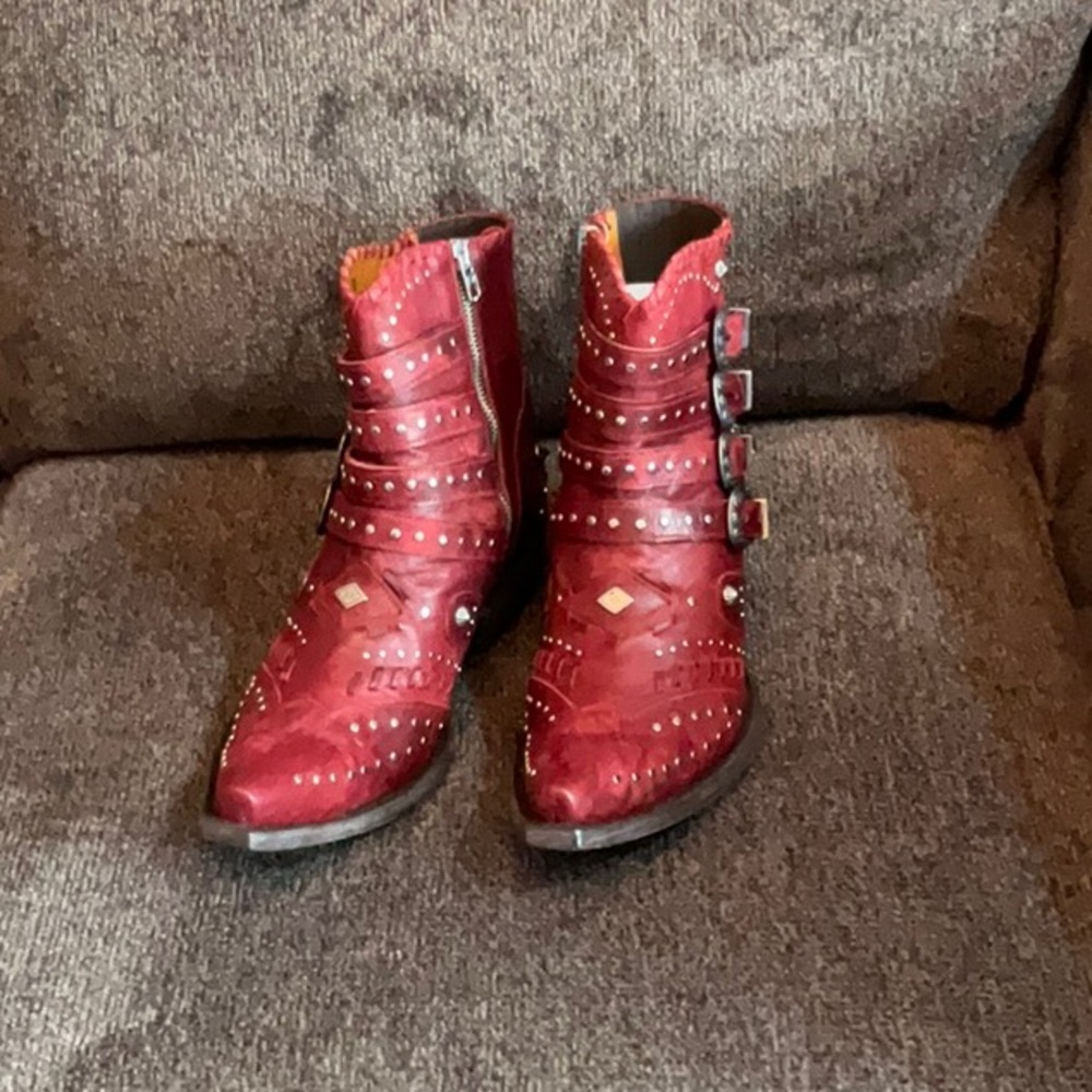 Old Gringo Jaylene Red BL3099-2